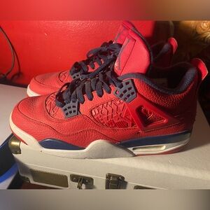 Jordan 4 fiba
